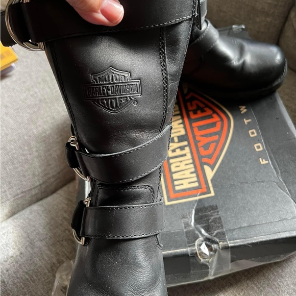 Women’s Harley Davidson black leather boots size 7 - Picture 2 of 4